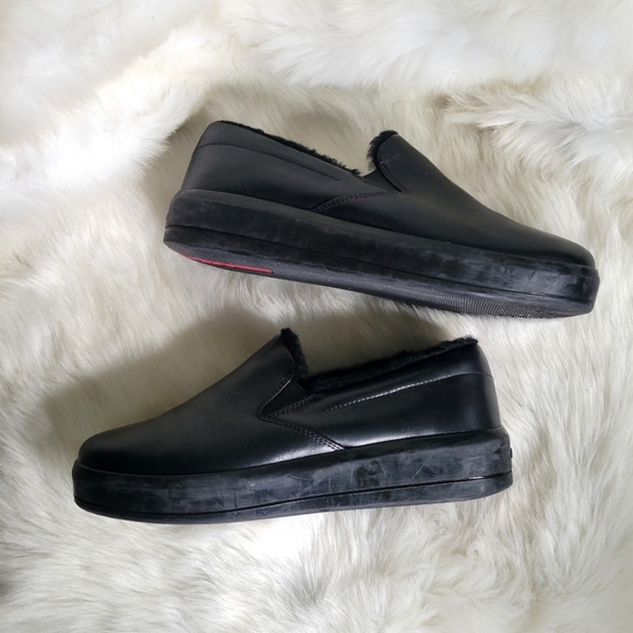 Prada fur lined slip ons - Picture 2 of 12
